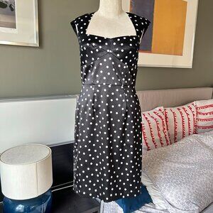 - White House WHBM Black Polka Dot Sweetheart Neck Sheath Dress Sz 2     - H1958